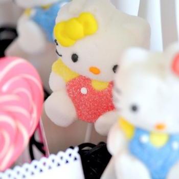 6 Hello Kitty Marshmallow ..
